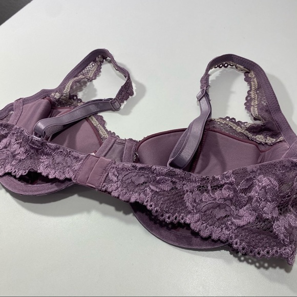 Vintage VS Unlined Purple Lace Bra - Picture 5 of 16